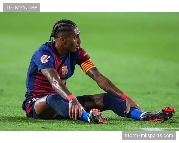 拉菲尼亚展现全面技术能力，助力球队攻防两端提升